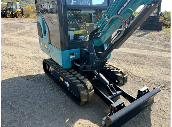 Miniexcavator SUNWARD SWE 20F-1  de vanzare
