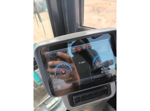 Miniexcavator SUNWARD 35UF  R DISPONIBIL PENTRU INCHIRIERE de vanzare