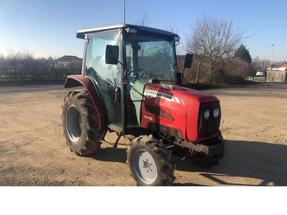 Tractor Mic Massey Ferguson 1540 de vanzare 244247 UTILBEN