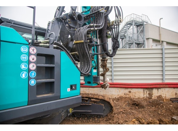 Instalatie de Foraj SUNWARD Instalatie de foraj cu burghiu SWDM85-CFA de vanzare
