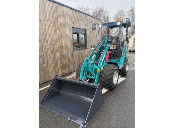 MiniIncarcator SUNWARD SL12W articulat, 2.5 Tone, 25 Cp de vanzare