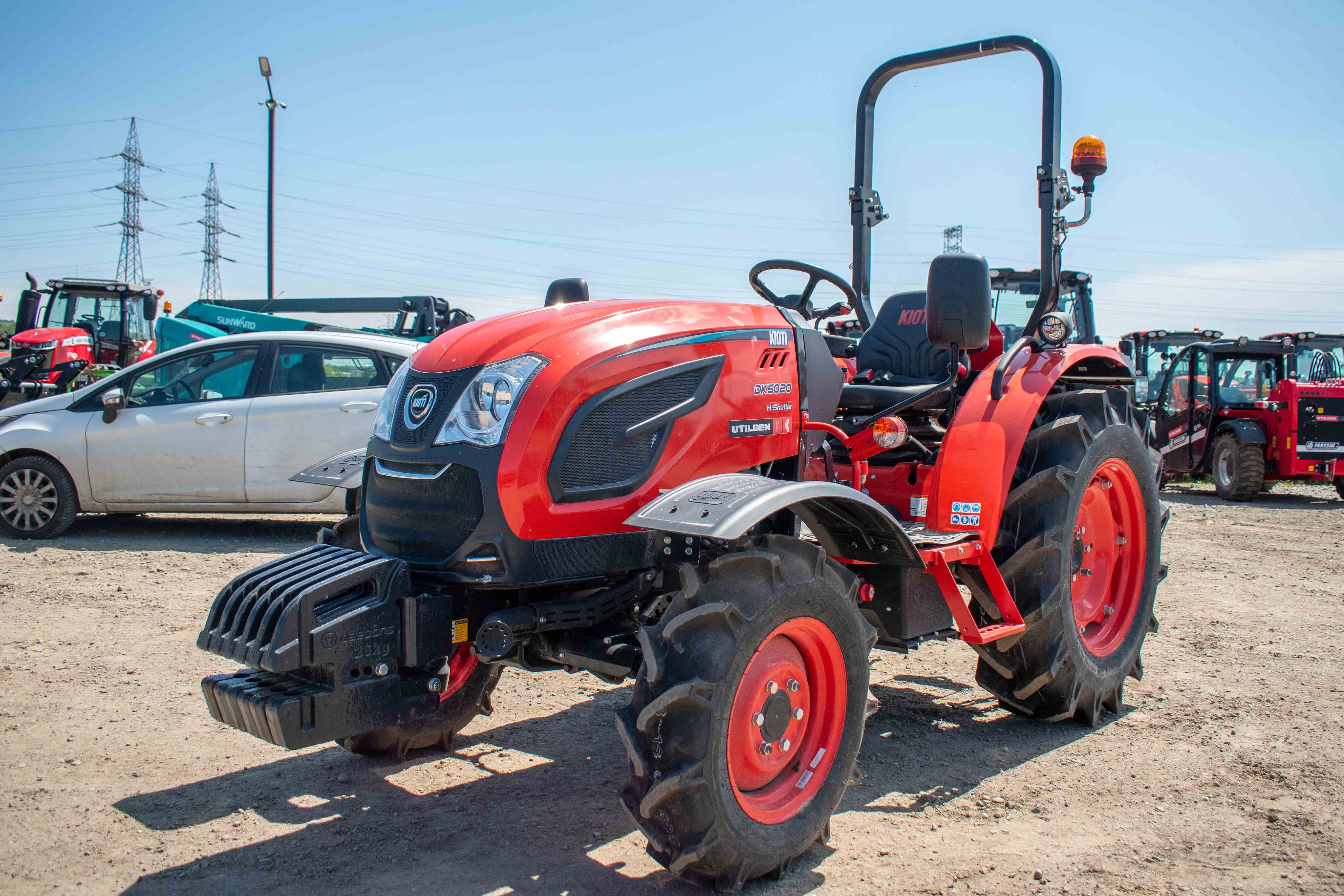 Tractoare DK 5020 HS-EU , Rops spate , transmisie manuala cu inversor