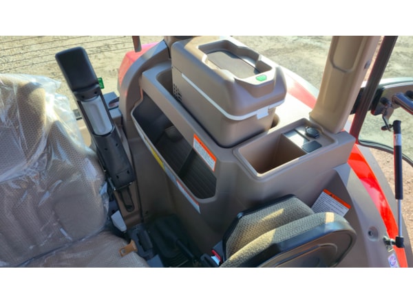 Tractor Kioti HX 1302ATC cu Incarcator frontal de vanzare