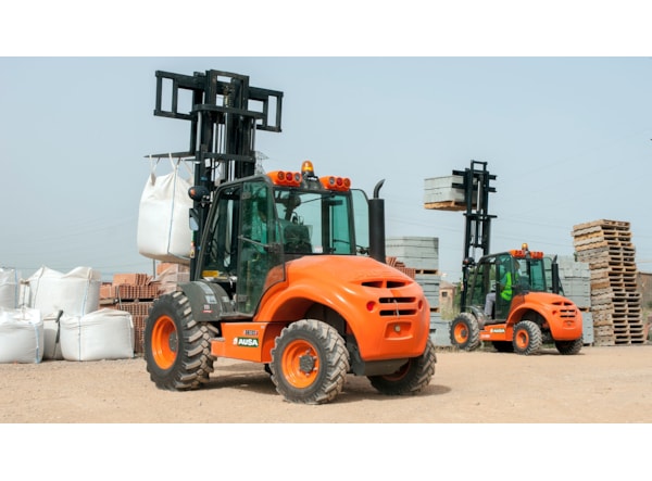 Motostivuitor Teren Accidentat Ausa C 351 HX4 de vanzare