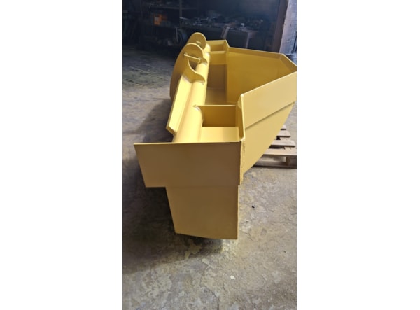 Cupa excavator UtilMAX Cupa trapezoidala  1000/3000 - excavator 23 - 28 t. de vanzare