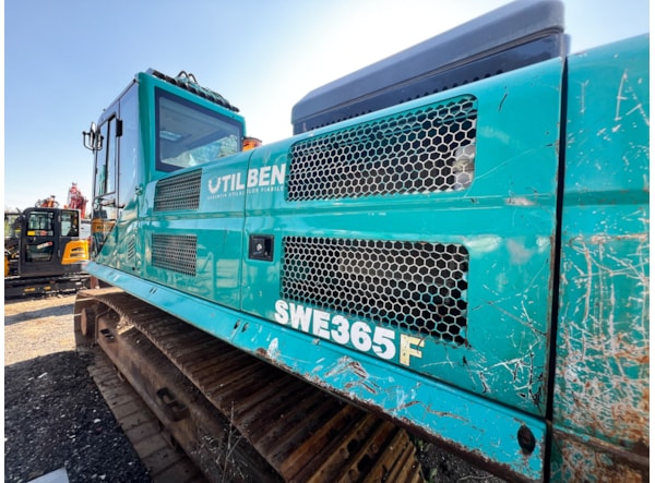 Excavator senile SUNWARD 365f de vanzare