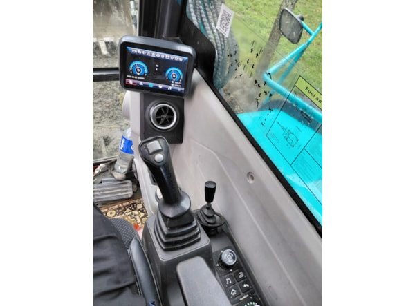 Midiexcavator SUNWARD  90UF de vanzare