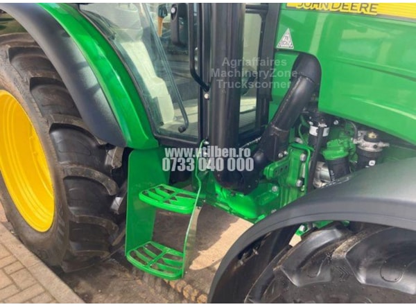 Tractor John Deere 5100M de vanzare