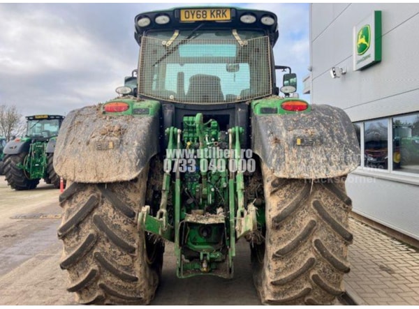 Tractor John Deere 6215R de vanzare