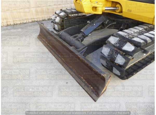 Excavator senile Komatsu PC88MR-11 de vanzare