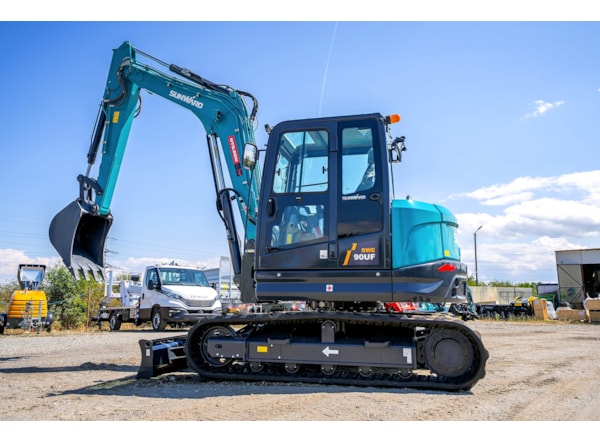 Midiexcavator SUNWARD SWE 90 UF + PICON GRATUIT de vanzare