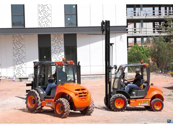 Motostivuitor Teren Accidentat Ausa C 251 H X2 de vanzare