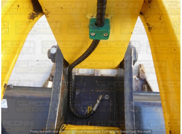 Excavator senile Komatsu PC88MR-11 de vanzare