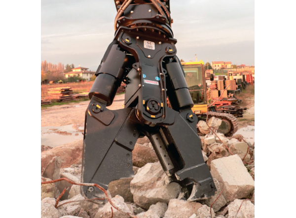 Pulverizatoare Szolmet SC180 - Excavator 15-25 t. de vanzare