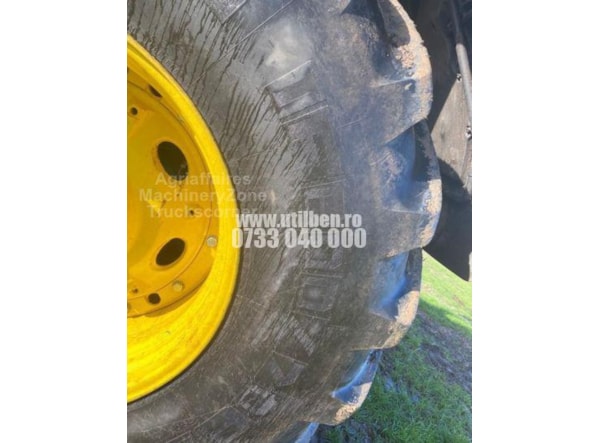Tractor John Deere 7R 330 de vanzare