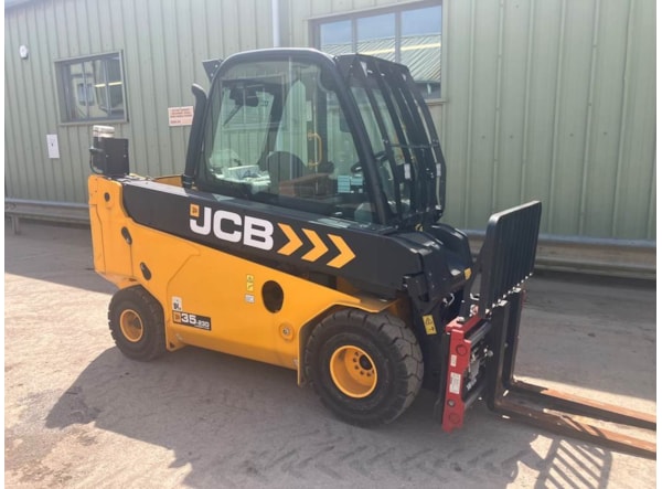 Stivuitor Telescopic JCB TLT35-23D-2WD de vanzare