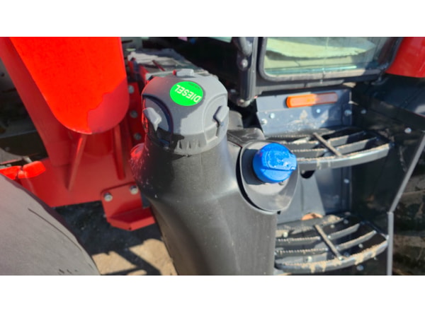 Tractor Kioti HX 1302ATC cu Incarcator frontal de vanzare