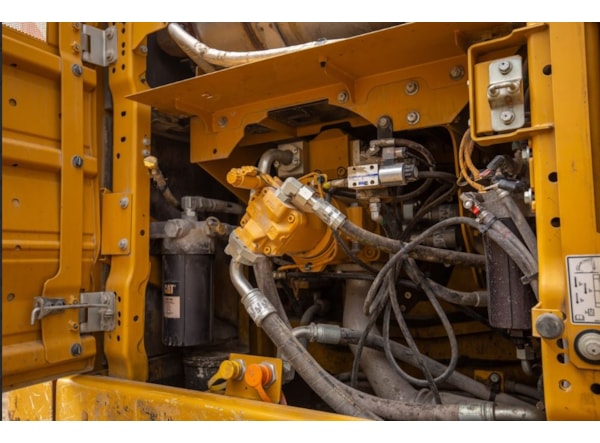 Excavator senile Caterpillar CAT 336GC de vanzare
