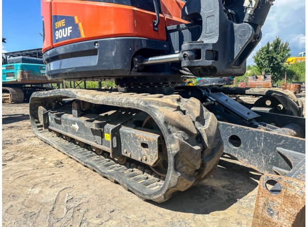 Midiexcavator SUNWARD 90uf  + Picon 400 kg de vanzare