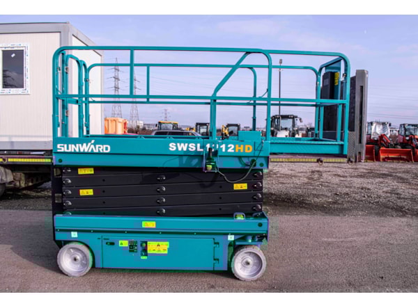 Nacela Foarfeca SUNWARD SWSL1212DC / 12m  de vanzare