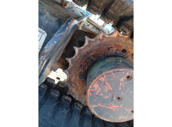 Miniexcavator SUNWARD 35UF  R DISPONIBIL PENTRU INCHIRIERE de vanzare