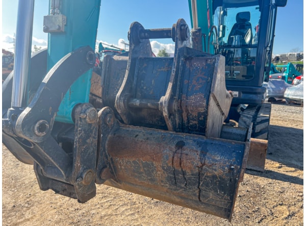Midiexcavator SUNWARD SWE 60 Uf de vanzare
