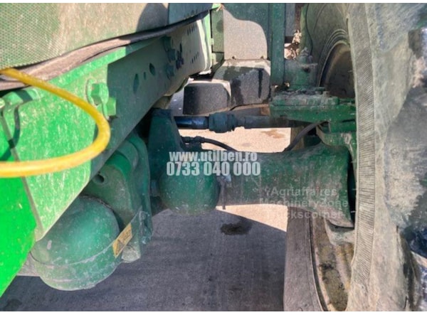 Tractor John Deere 6215R de vanzare