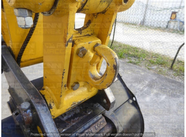 Excavator senile Komatsu PC88MR-11 de vanzare