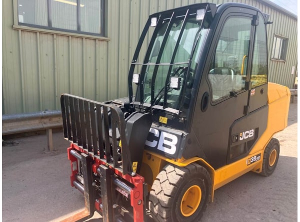 Stivuitor Telescopic JCB TLT35-23D-2WD de vanzare