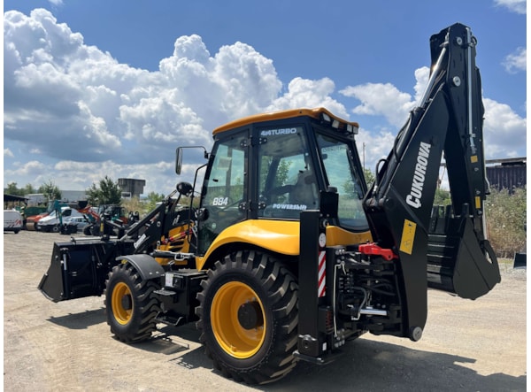 Buldoexcavator CUKUROVA 884 STAGE V de vanzare