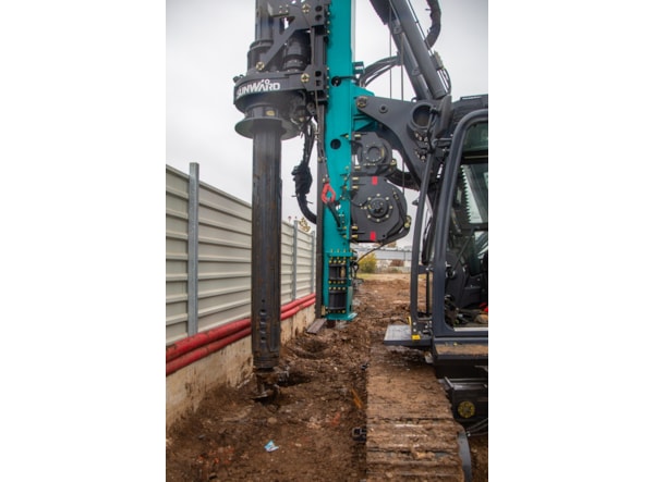Instalatie de Foraj SUNWARD Instalatie de foraj cu burghiu SWDM85-CFA de vanzare