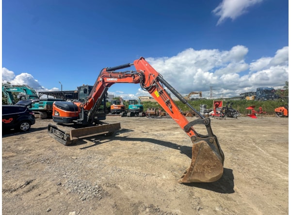Midiexcavator SUNWARD 90uf  + Picon 400 kg de vanzare