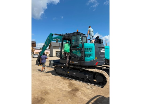Excavator senile SUNWARD SWE 155 UF + PICON GRATUIT de vanzare