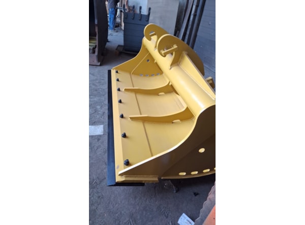 Cupa excavator UtilMAX Cupa taluzare 2000 mm -- Excavator 19 - 21 t. -- Prindere CW -- de vanzare