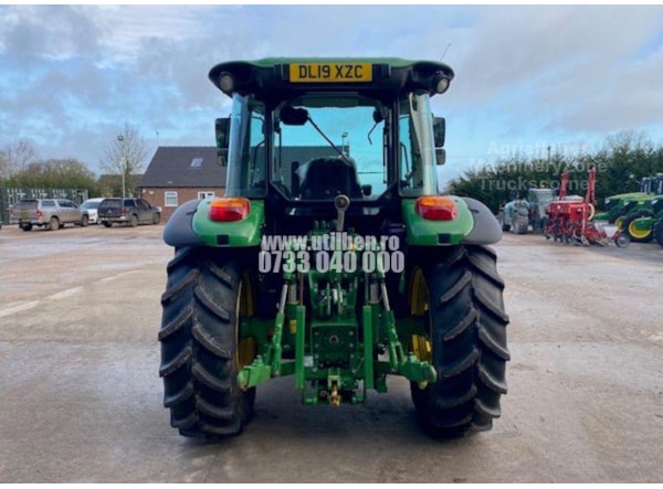 Tractor John Deere 5100M de vanzare