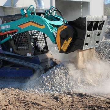 Cupa de concasare constructii MB Crusher MB-L160 S2 -- frontal 5 - 11 t. de vanzare