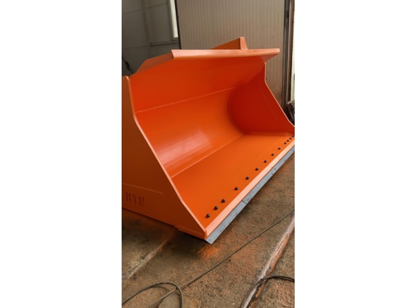 Cupa incarcator frontal UtilMAX Cupa incarcator frontal 3.5 mc  -- 15 - 21 t. de vanzare