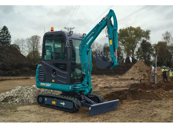Miniexcavator SUNWARD SWE 20F DISPONIBIL INCHIRIERE  de vanzare