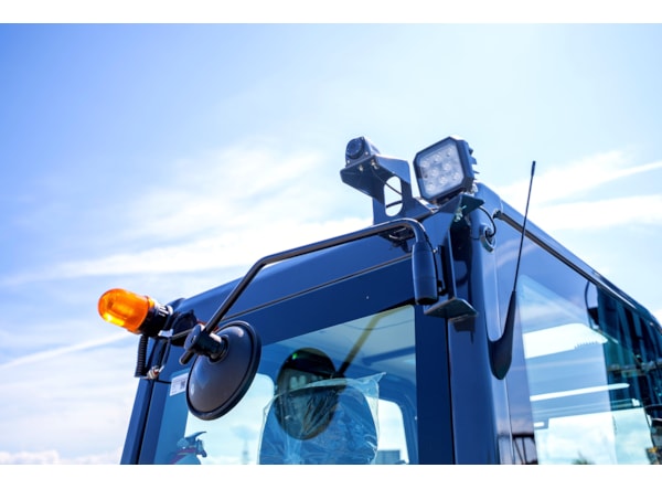 Midiexcavator SUNWARD SWE 90 UF + PICON GRATUIT de vanzare
