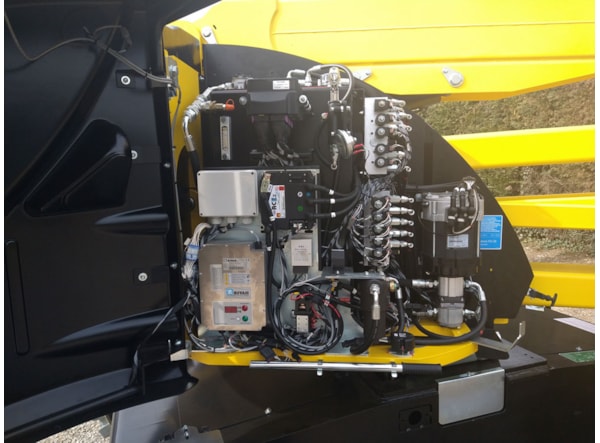 Nacela autopropulsata Airo A18 JRTD PLUS - Diesel de vanzare