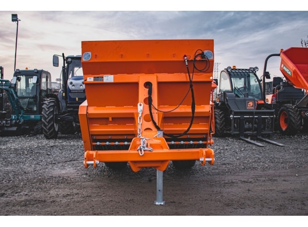 Sararita Samasz Gobi 140H -- Tractor de min. 50 Cp de vanzare