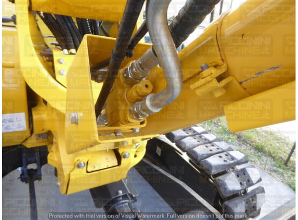 Excavator senile Komatsu PC88MR-11 de vanzare