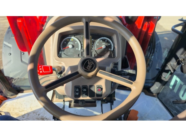 Tractor Kioti HX 1302ATC cu Incarcator frontal de vanzare