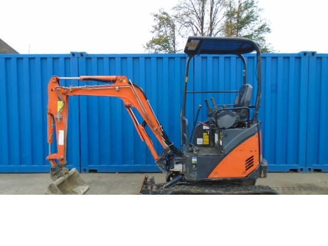 17インチ Miniexcavator Hitachi ZX 17 U-2 de vanzare pe Utilben.ro