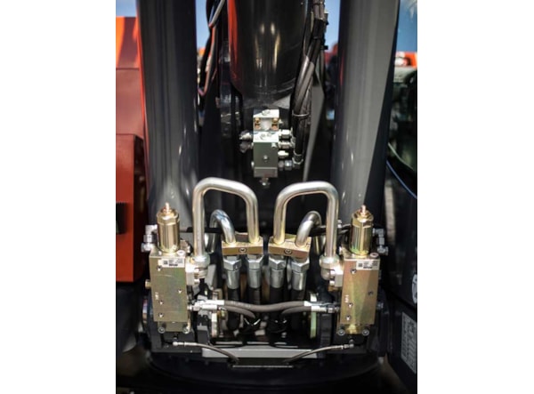 Excavator pe roti Atlas 155W (stoc Germania) de vanzare