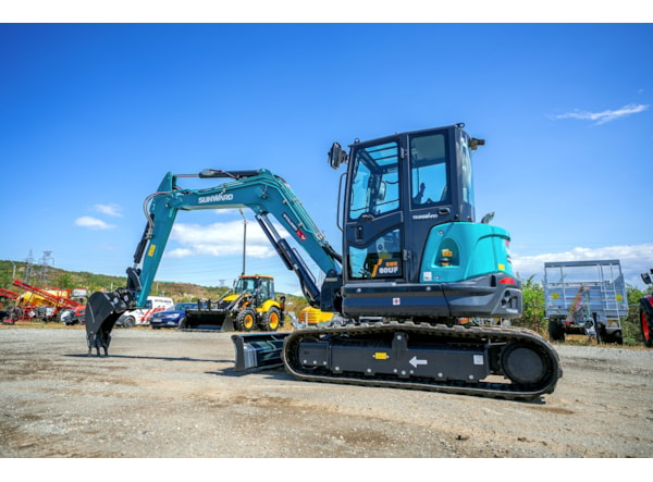 Midiexcavator SUNWARD SWE 60 UF + PICON GRATUIT de vanzare