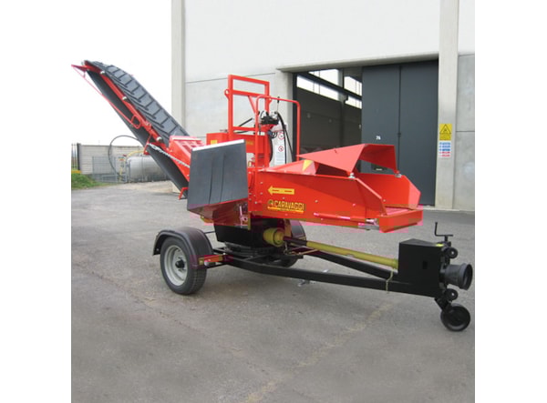 Tocator Crengi Caravaggi BIO 600 - PTO Tractor 50 - 100 CP de vanzare