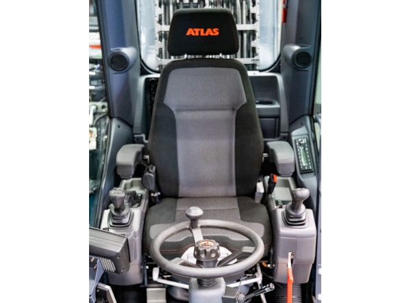 Excavator pe roti Atlas 180 WSR Cabina nu depaseste latimea senilelor+Lama de vanzare