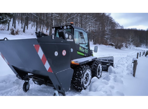 Sararita KOVACO Sararita 109 R10 - tractor 70 - 130 Cp de vanzare