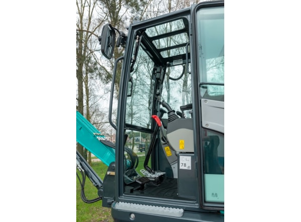 Midiexcavator SUNWARD SWE50UF de vanzare